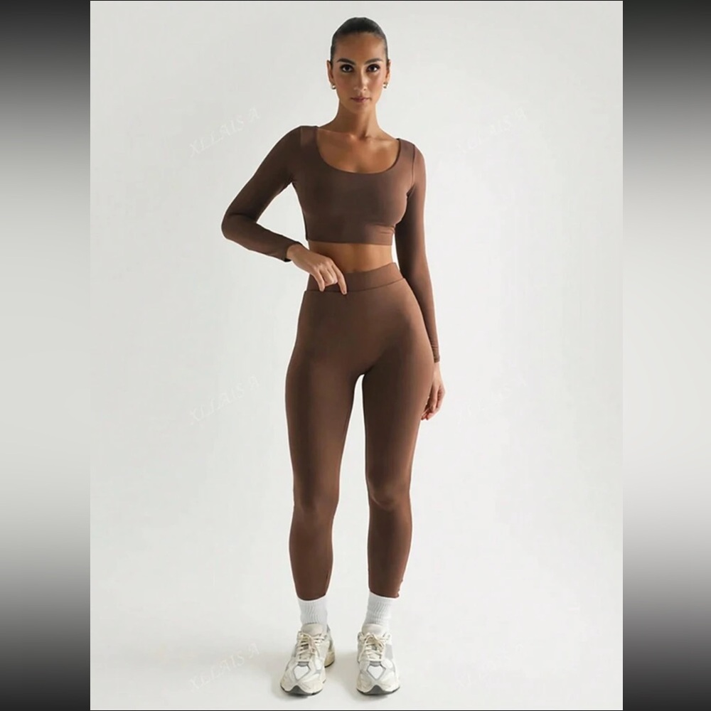 Long Sleeve Crop Top and Leggings Set